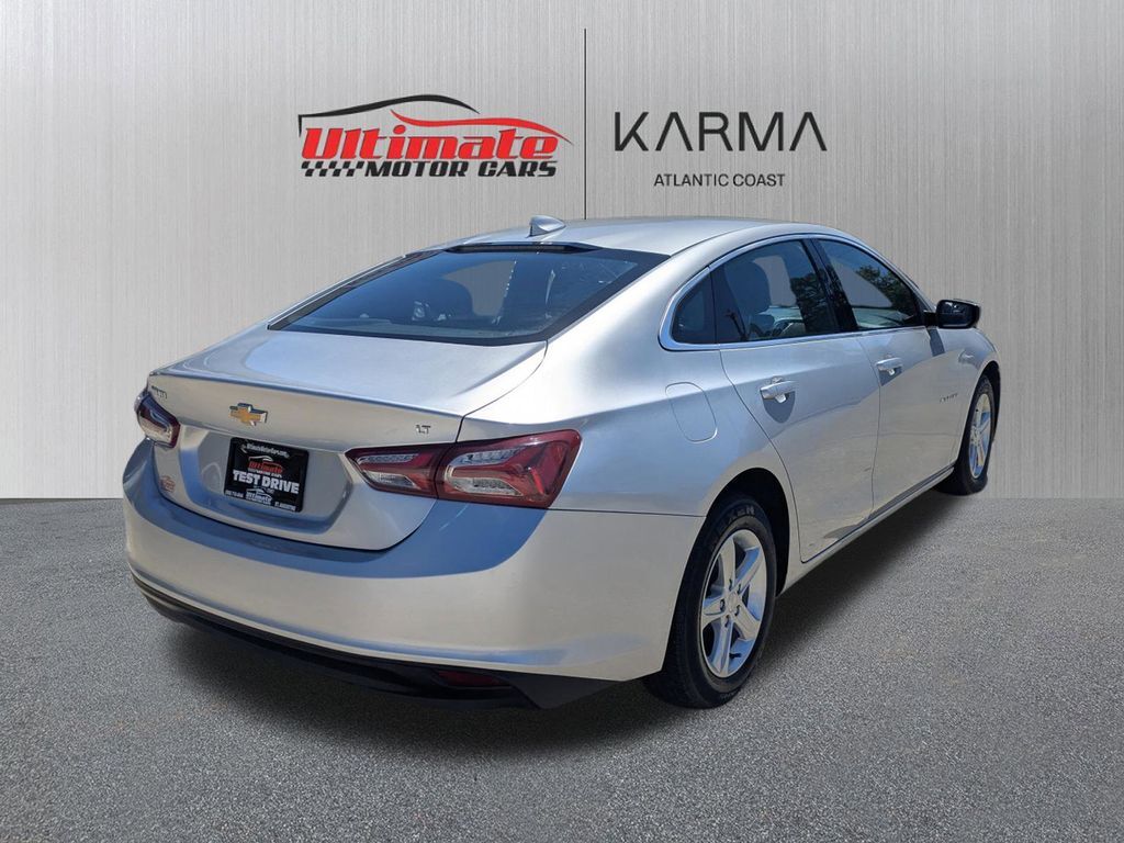 2022 Chevrolet Malibu LT