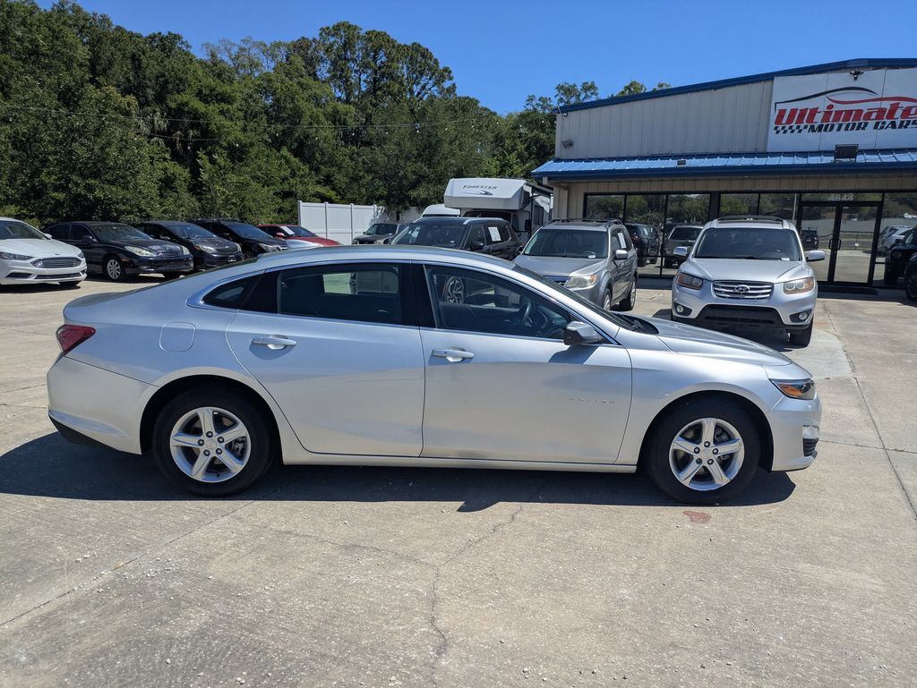 2022 Chevrolet Malibu LT