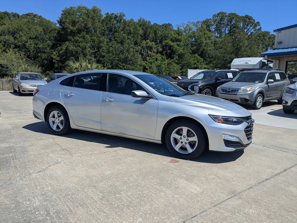 2022 Chevrolet Malibu LT