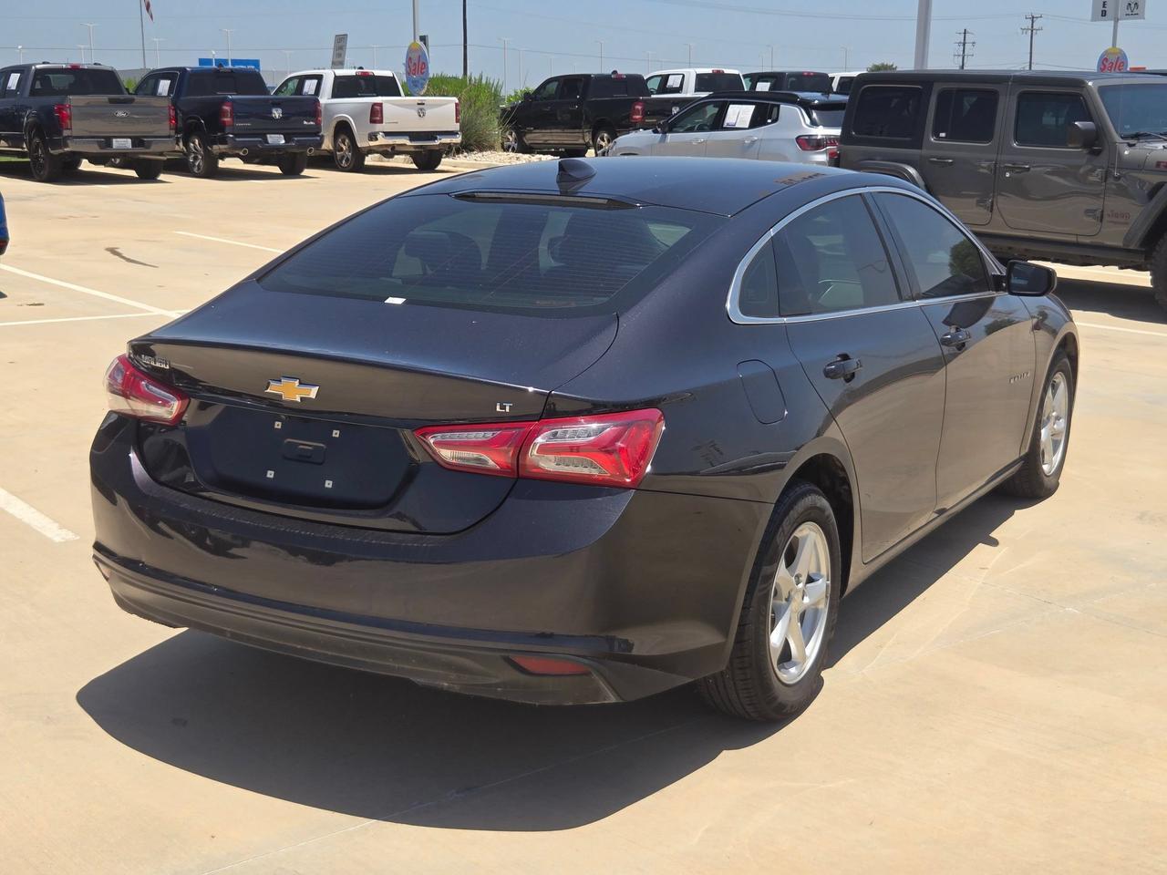2022 Chevrolet Malibu LT