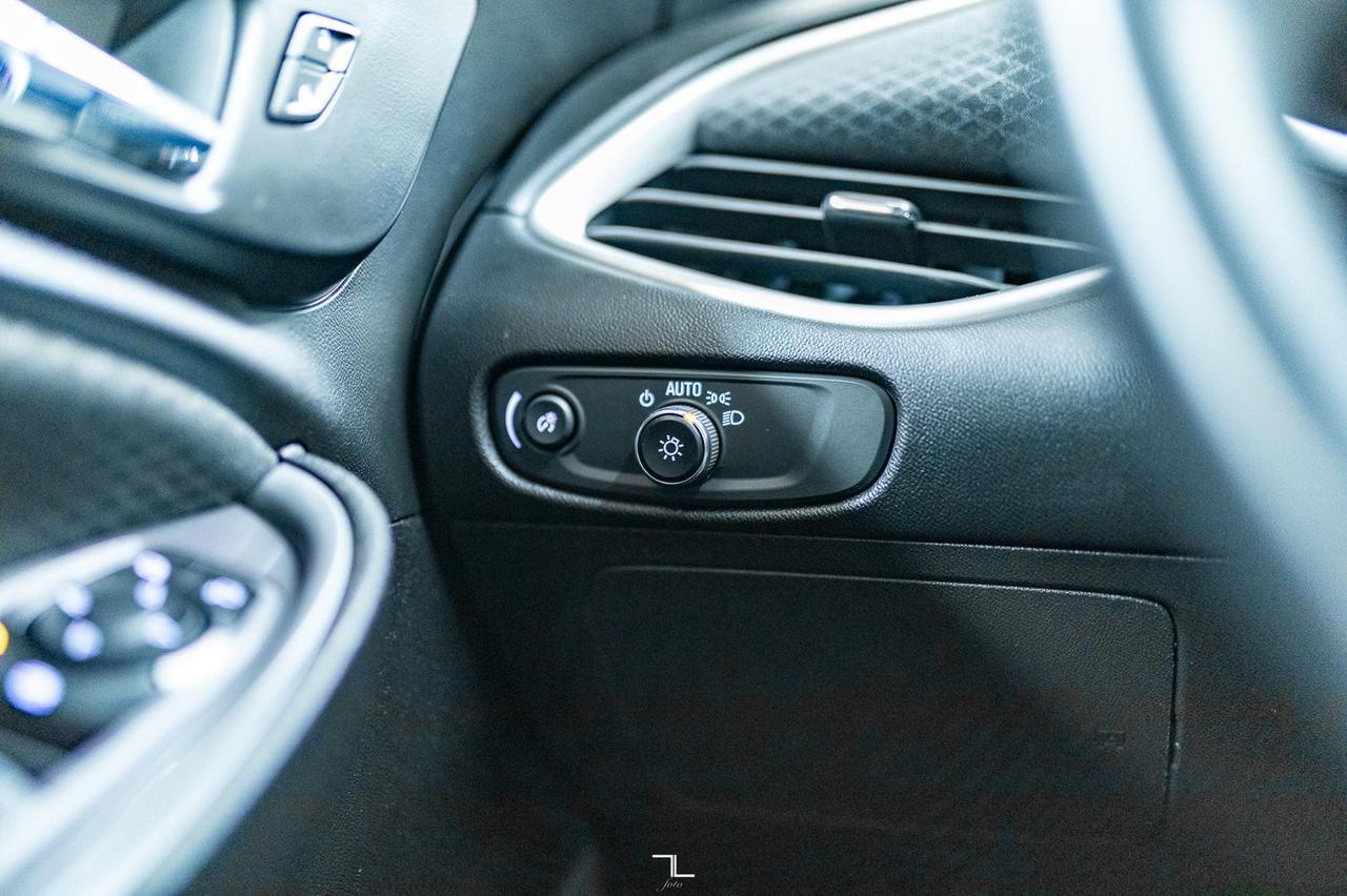 2022 Chevrolet Malibu RS PSeat BCam Red Deer AB