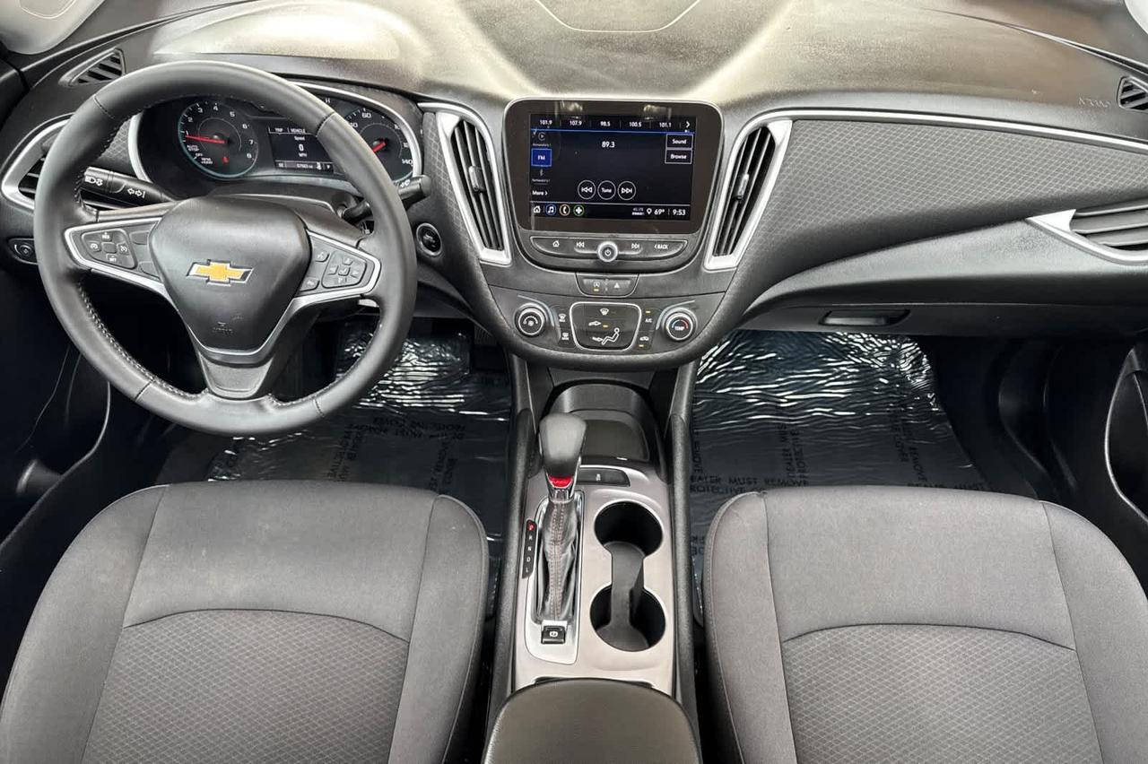 2022 Chevrolet Malibu RS