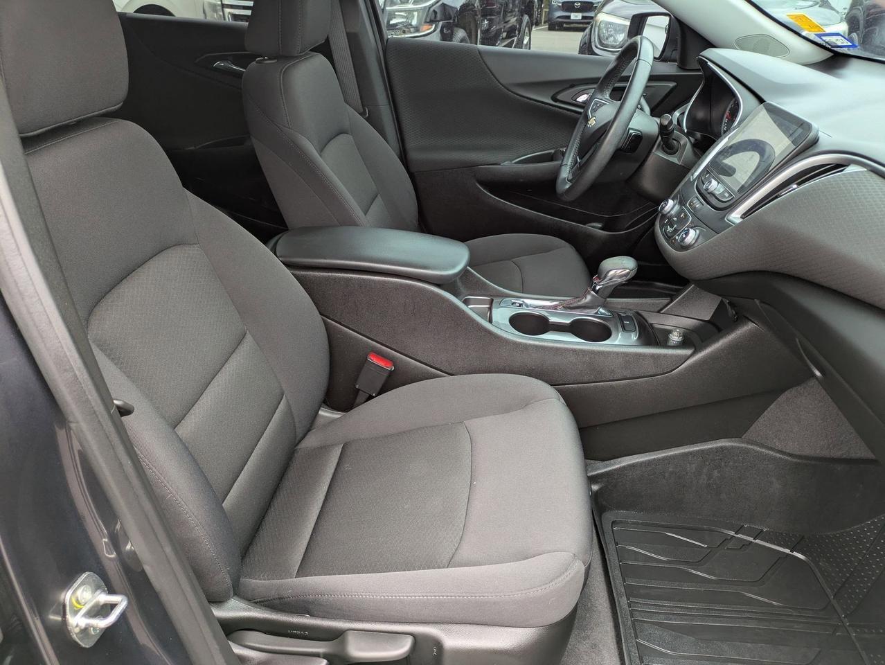 2022 Chevrolet Malibu RS Castroville TX