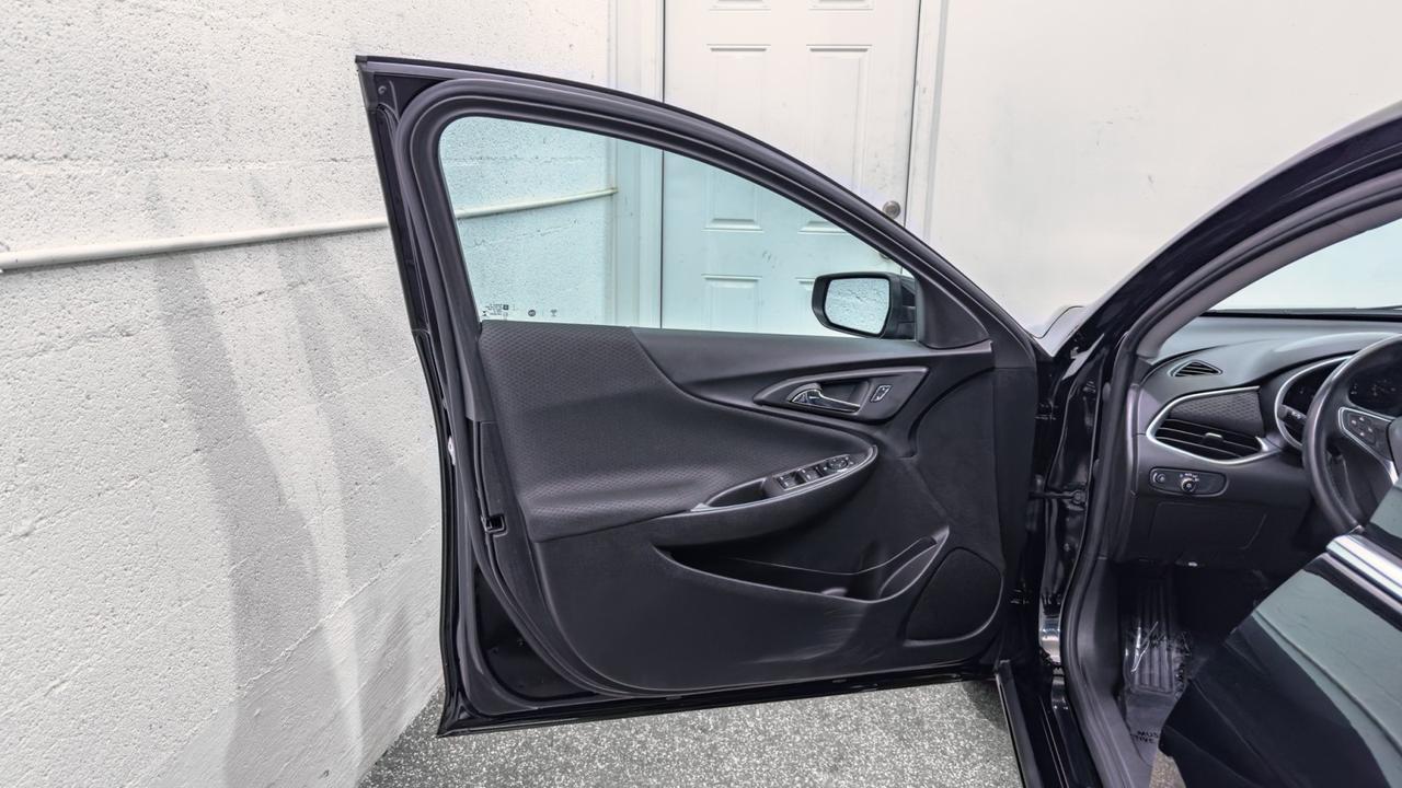 2022 Chevrolet Malibu RS Tallmadge OH