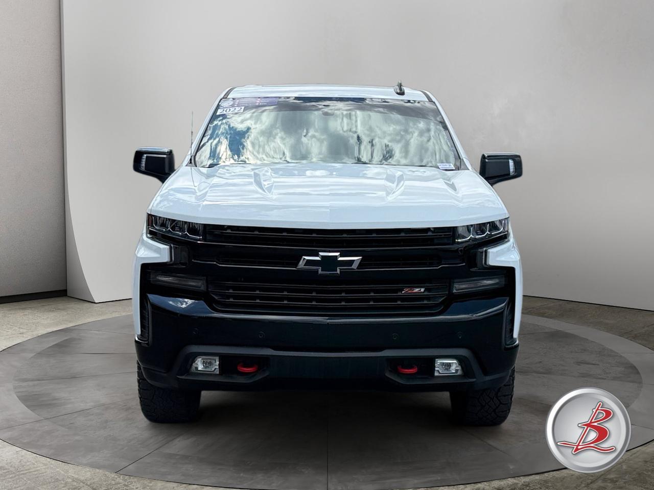 2022 Chevrolet SILVERADO 1500 Crew Cab 4x4 LT Trailboss