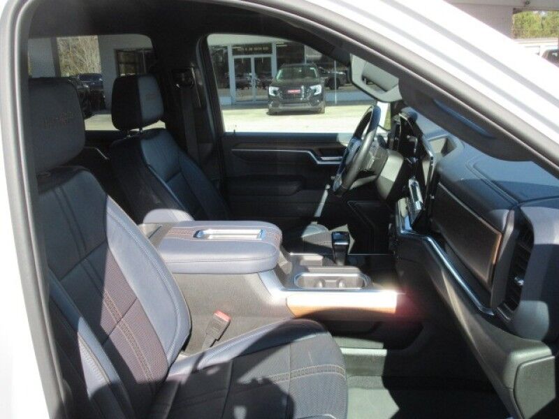 2022 Chevrolet Silverado 1500 4WD Crew Cab 147 High Country Saint George SC