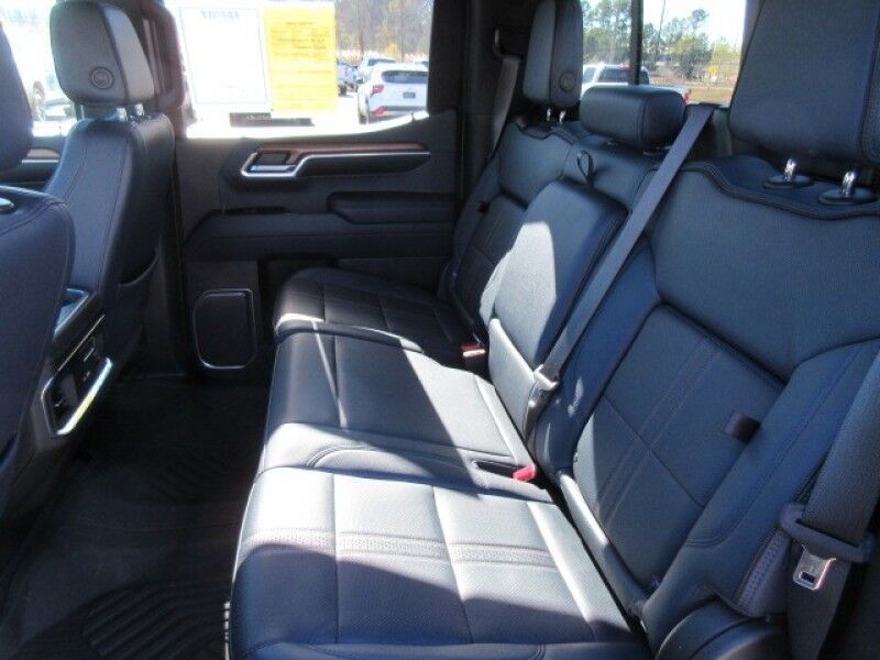 2022 Chevrolet Silverado 1500 4WD Crew Cab 147 High Country Saint George SC