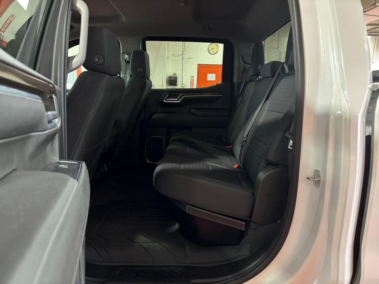 2022 Chevrolet Silverado 1500 4WD Crew Cab Short Bed RST Franklin OH
