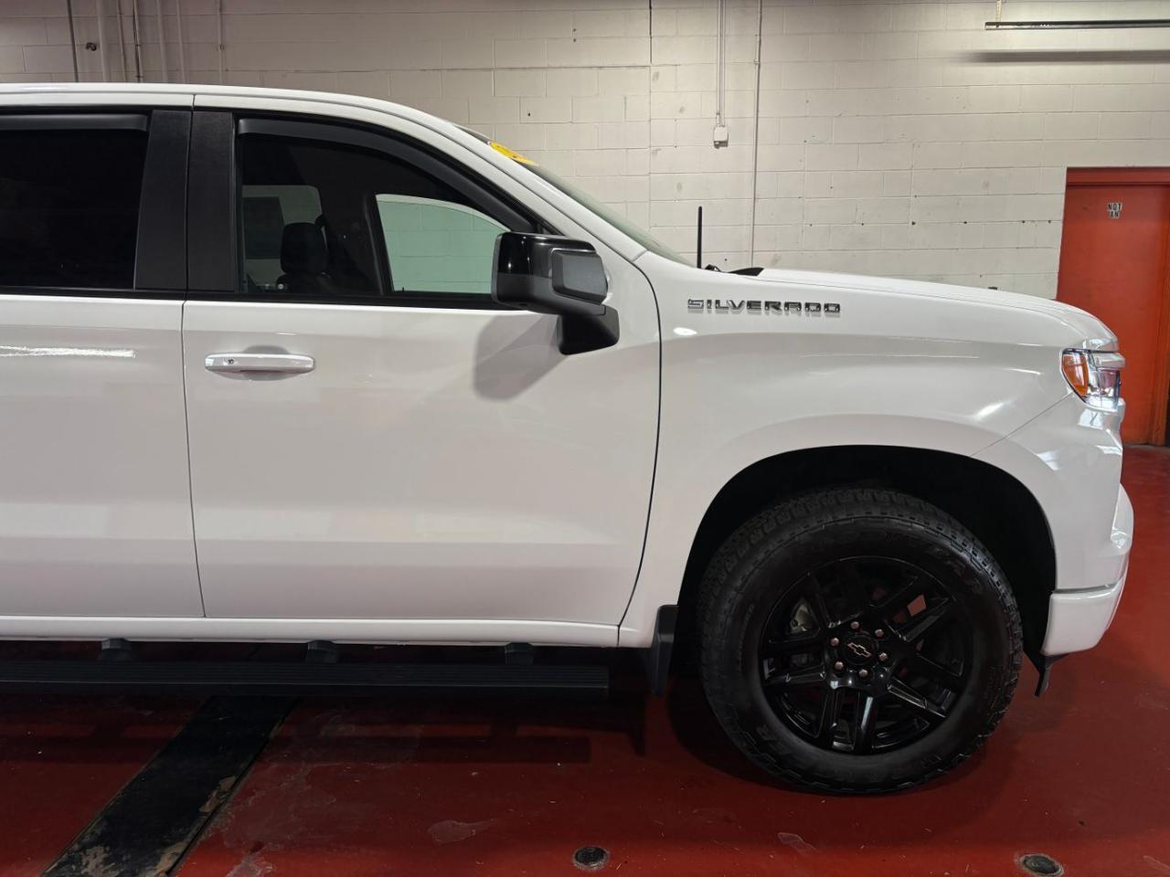 2022 Chevrolet Silverado 1500 4WD Crew Cab Short Bed RST Franklin OH