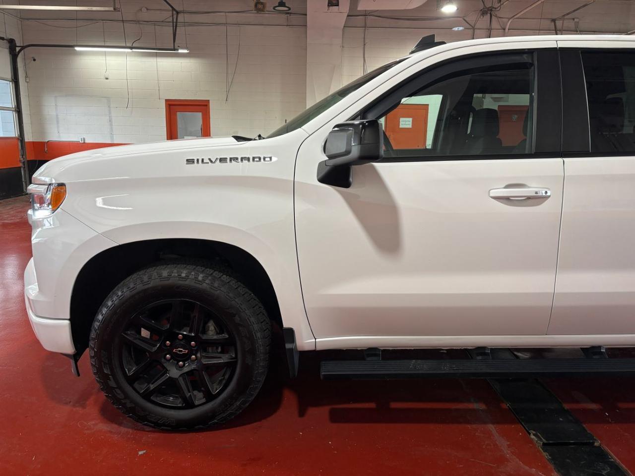 2022 Chevrolet Silverado 1500 4WD Crew Cab Short Bed RST Franklin OH