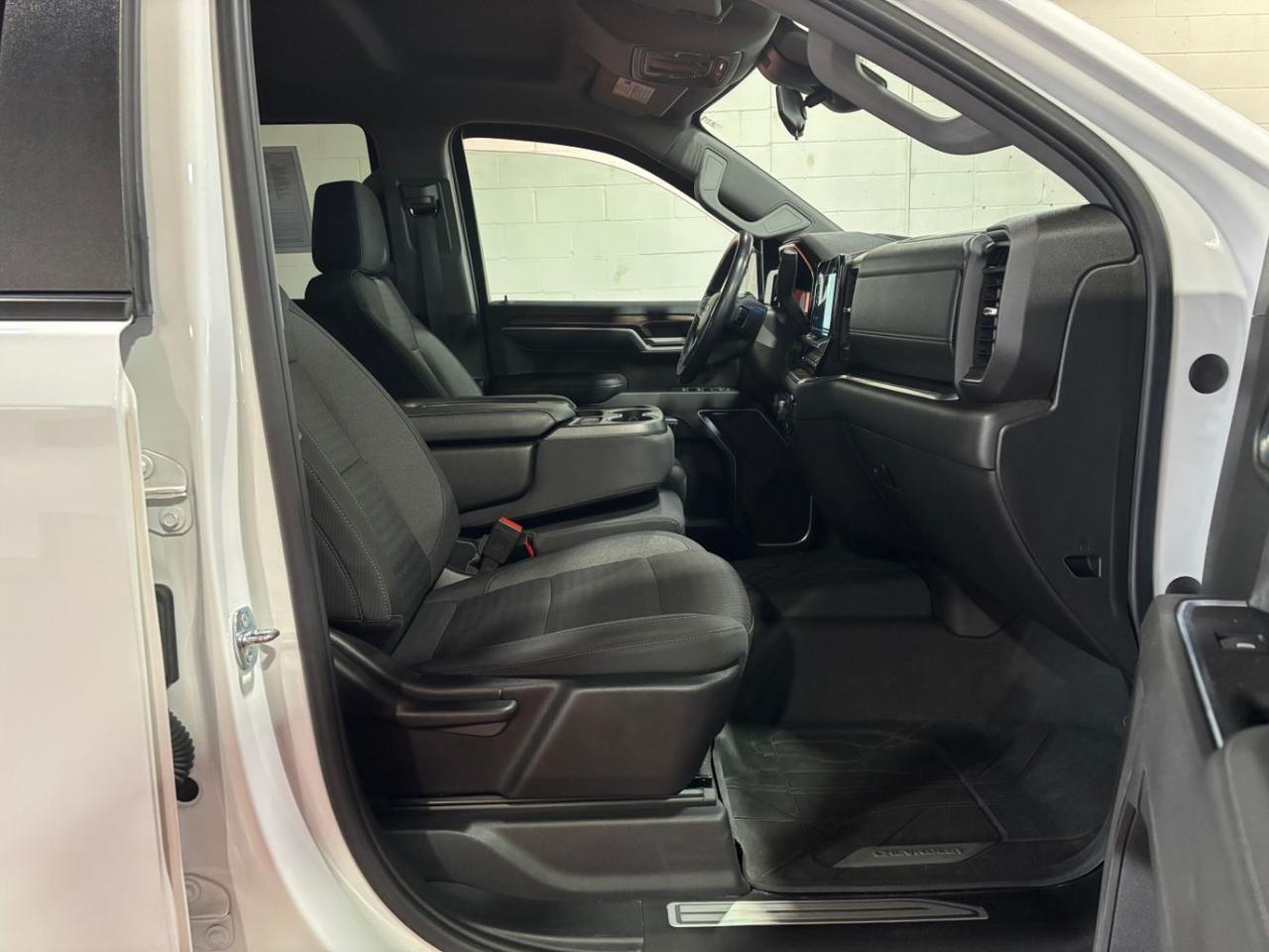 2022 Chevrolet Silverado 1500 4WD Crew Cab Short Bed RST Franklin OH