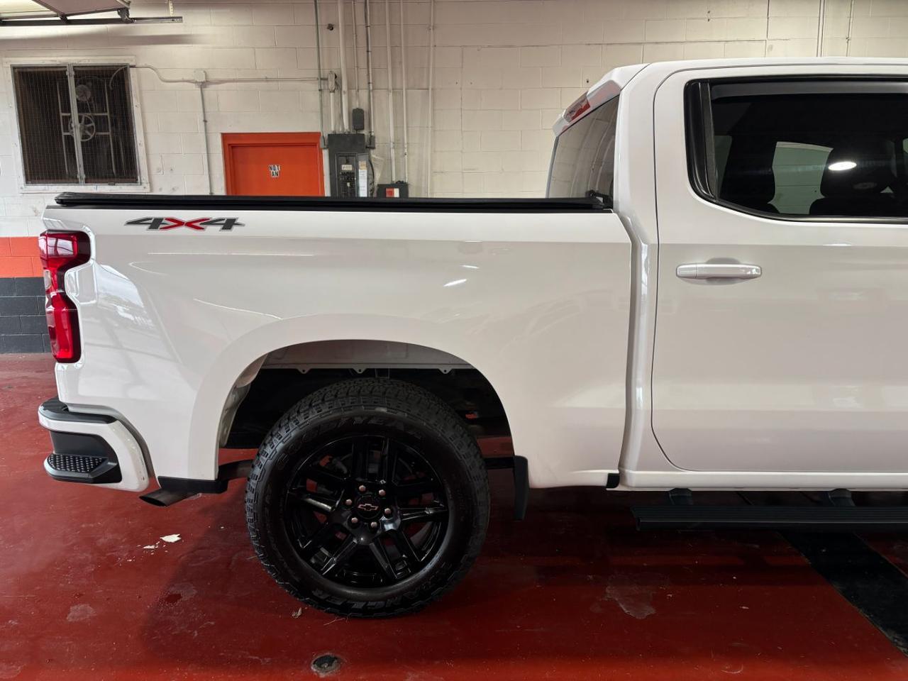 2022 Chevrolet Silverado 1500 4WD Crew Cab Short Bed RST Franklin OH