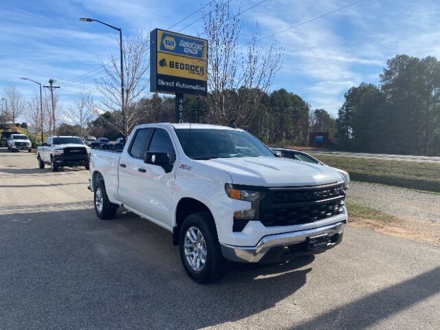 2022 Chevrolet Silverado 1500 4WD Double Cab Standard Bed WT