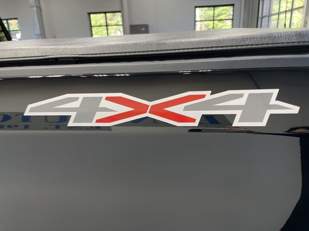 2022 Chevrolet Silverado 1500 4x4 Crew Cab Custom Minocqua WI