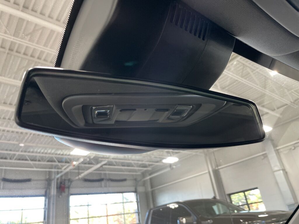 2022 Chevrolet Silverado 1500 4x4 Crew Cab Custom Minocqua WI