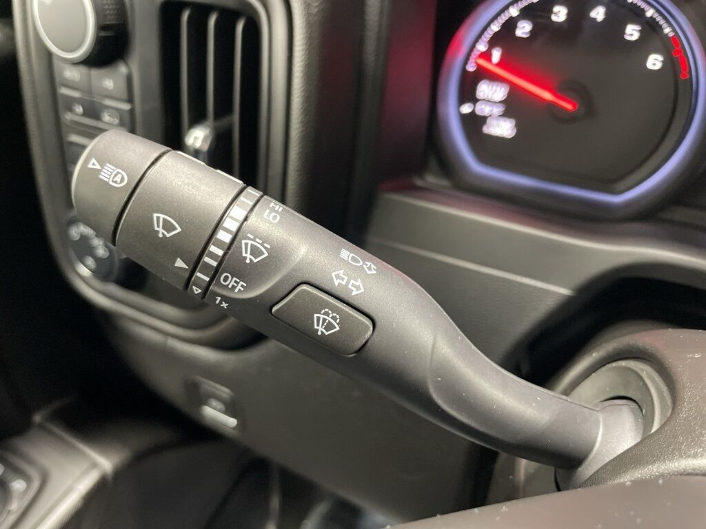 2022 Chevrolet Silverado 1500 4x4 Crew Cab Custom Minocqua WI