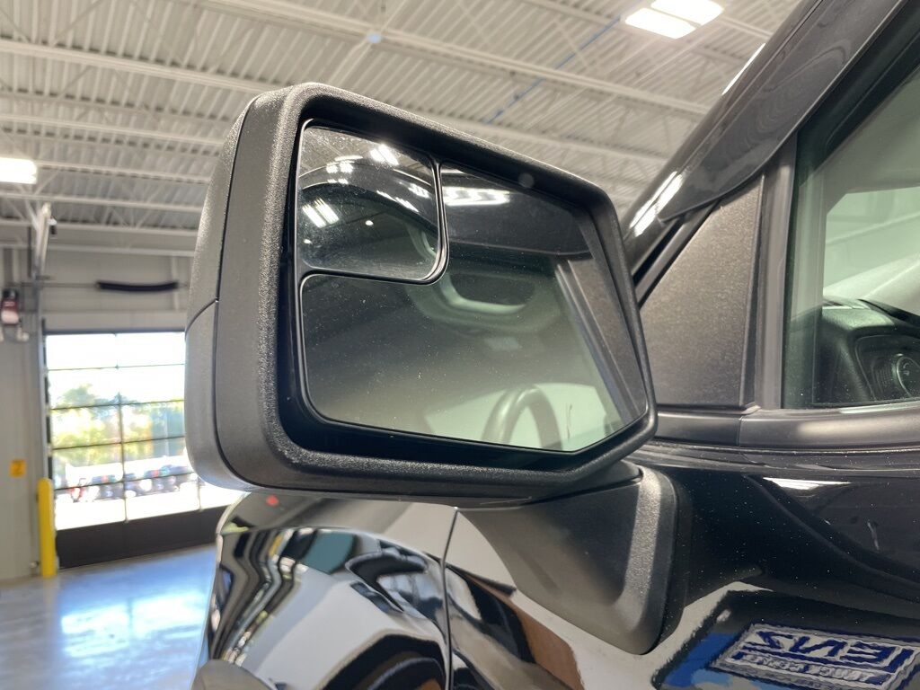 2022 Chevrolet Silverado 1500 4x4 Crew Cab Custom Minocqua WI