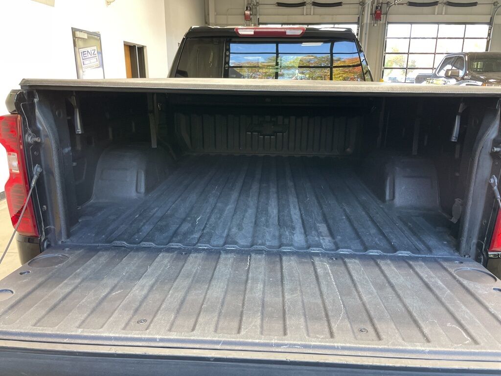 2022 Chevrolet Silverado 1500 4x4 Crew Cab Custom Minocqua WI