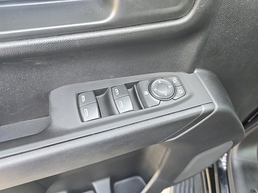 2022 Chevrolet Silverado 1500 4x4 Crew Cab Custom Minocqua WI