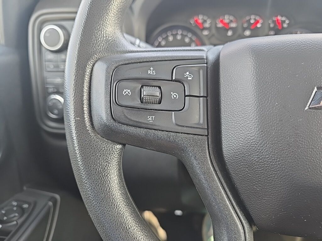 2022 Chevrolet Silverado 1500 4x4 Crew Cab Custom Minocqua WI