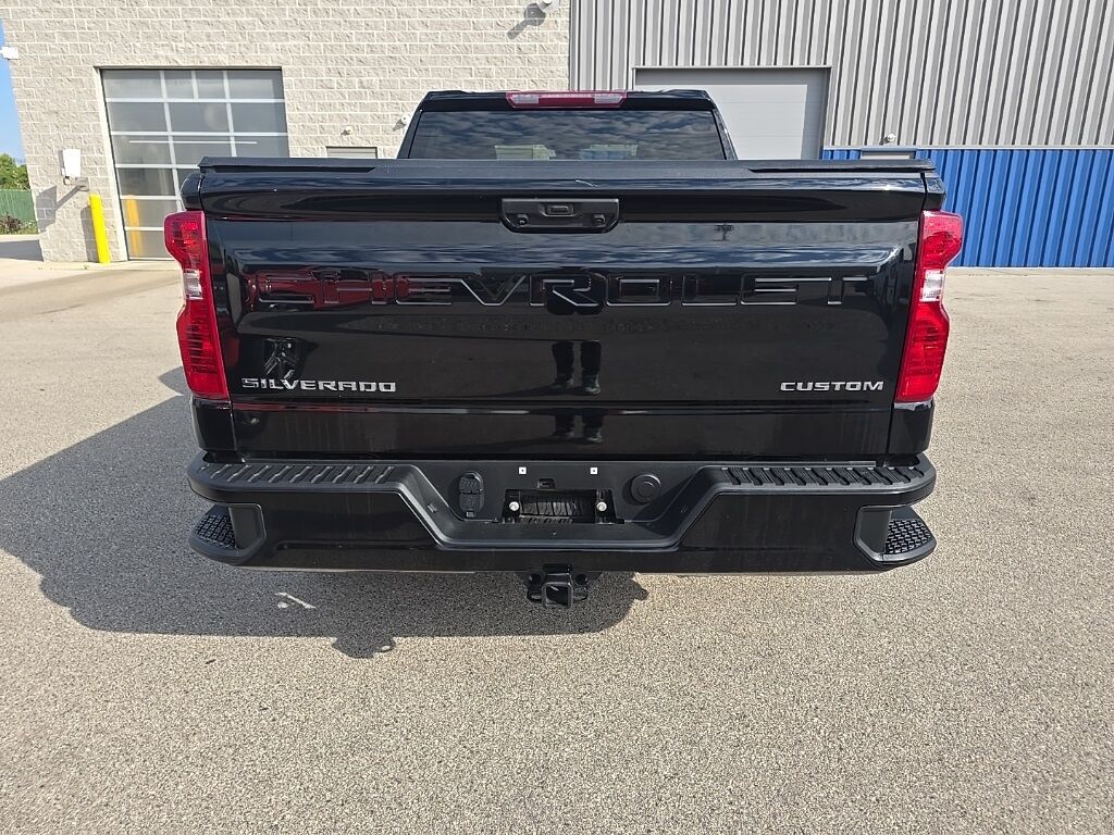 2022 Chevrolet Silverado 1500 4x4 Crew Cab Custom Minocqua WI
