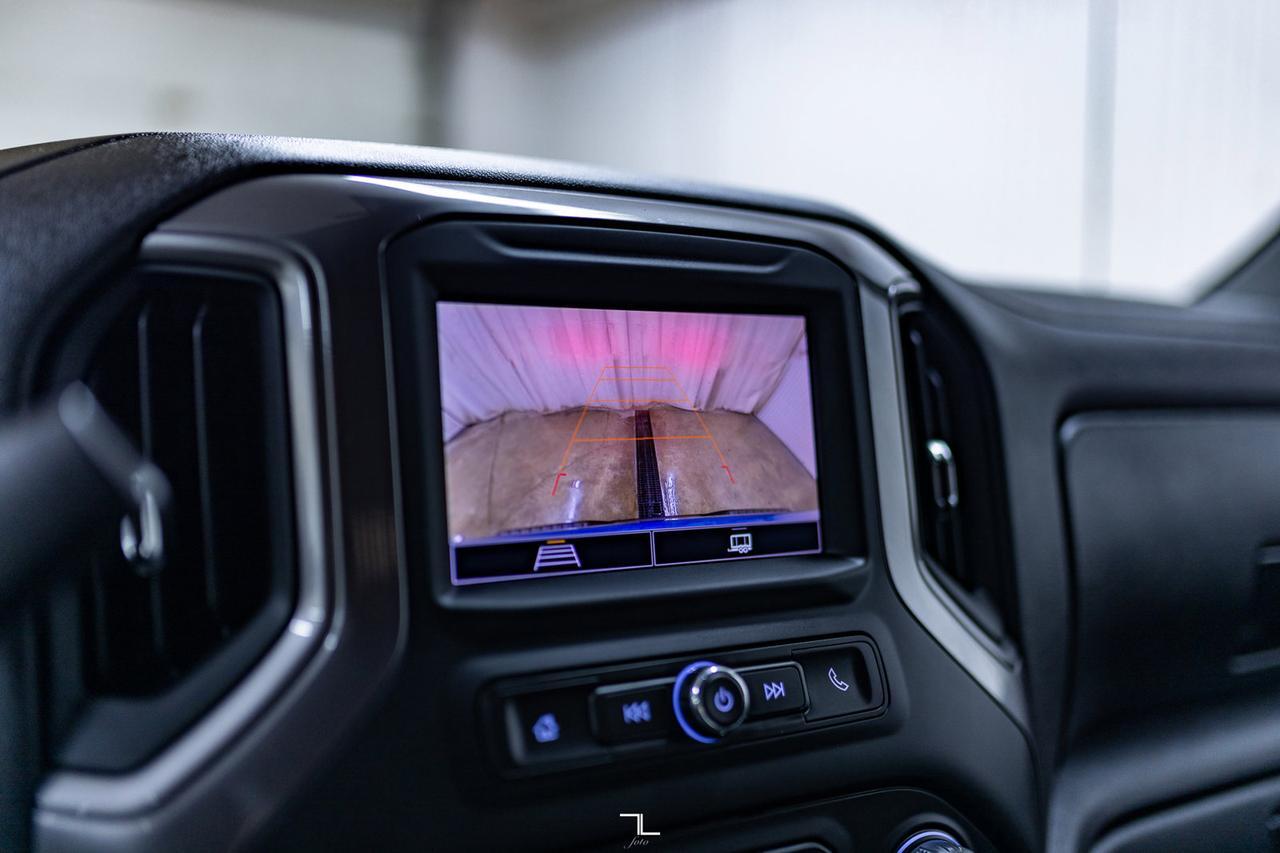 2022 Chevrolet Silverado 1500 4x4 Crew Cab Custom Trail Boss Z71 BCam Red Deer AB