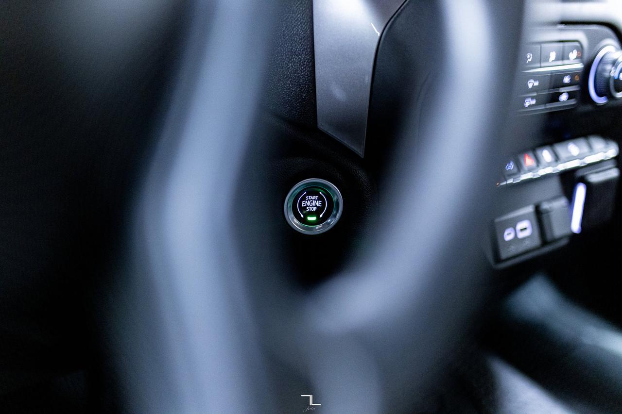 2022 Chevrolet Silverado 1500 4x4 Crew Cab Custom Trail Boss Z71 BCam Red Deer AB