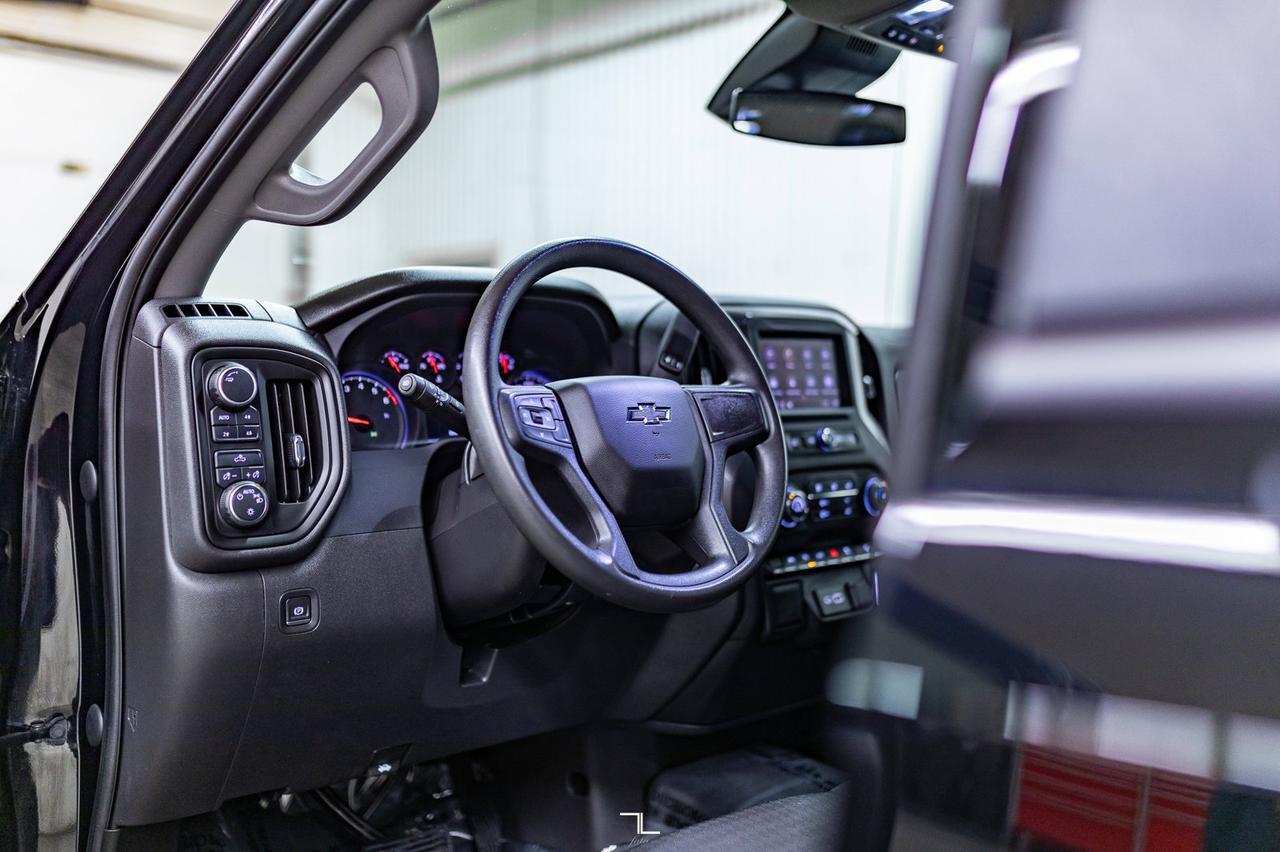 2022 Chevrolet Silverado 1500 4x4 Crew Cab Custom Trail Boss Z71 BCam Red Deer AB