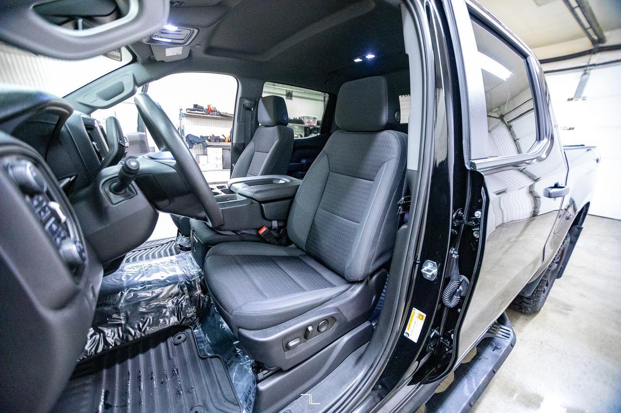 2022 Chevrolet Silverado 1500 4x4 Crew Cab Custom Trail Boss Z71 BCam Red Deer AB