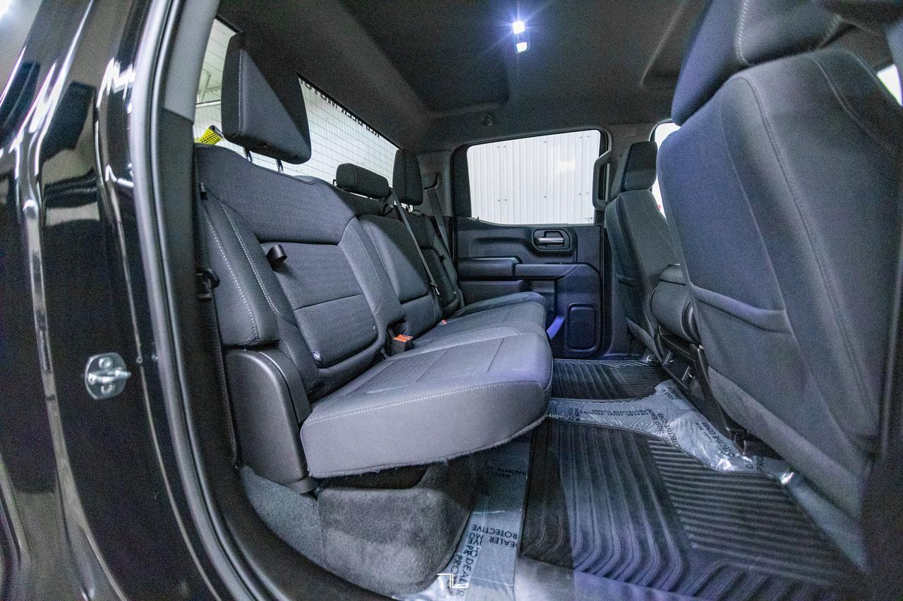 2022 Chevrolet Silverado 1500 4x4 Crew Cab Custom Trail Boss Z71 BCam Red Deer AB