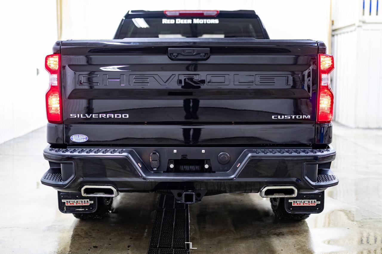 2022 Chevrolet Silverado 1500 4x4 Crew Cab Custom Trail Boss Z71 BCam Red Deer AB