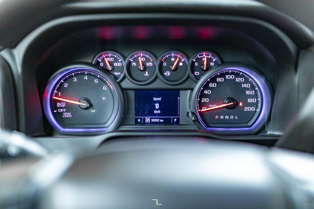 2022 Chevrolet Silverado 1500 4x4 Crew Cab Custom Trail Boss Z71 BCam Red Deer AB