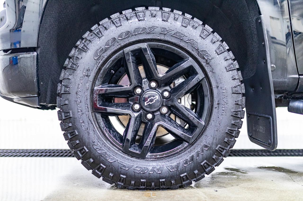 2022 Chevrolet Silverado 1500 4x4 Crew Cab Custom Trail Boss Z71 BCam Red Deer AB