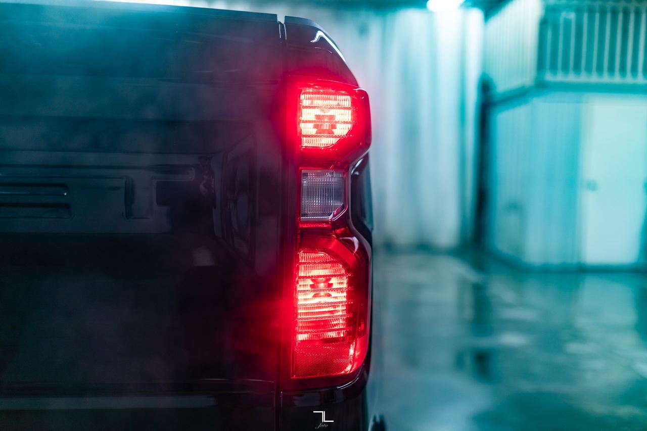 2022 Chevrolet Silverado 1500 4x4 Crew Cab Custom Trail Boss Z71 PSeat BCam Red Deer AB