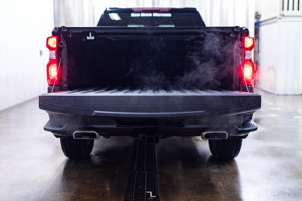 2022 Chevrolet Silverado 1500 4x4 Crew Cab Custom Trail Boss Z71 PSeat BCam Red Deer AB