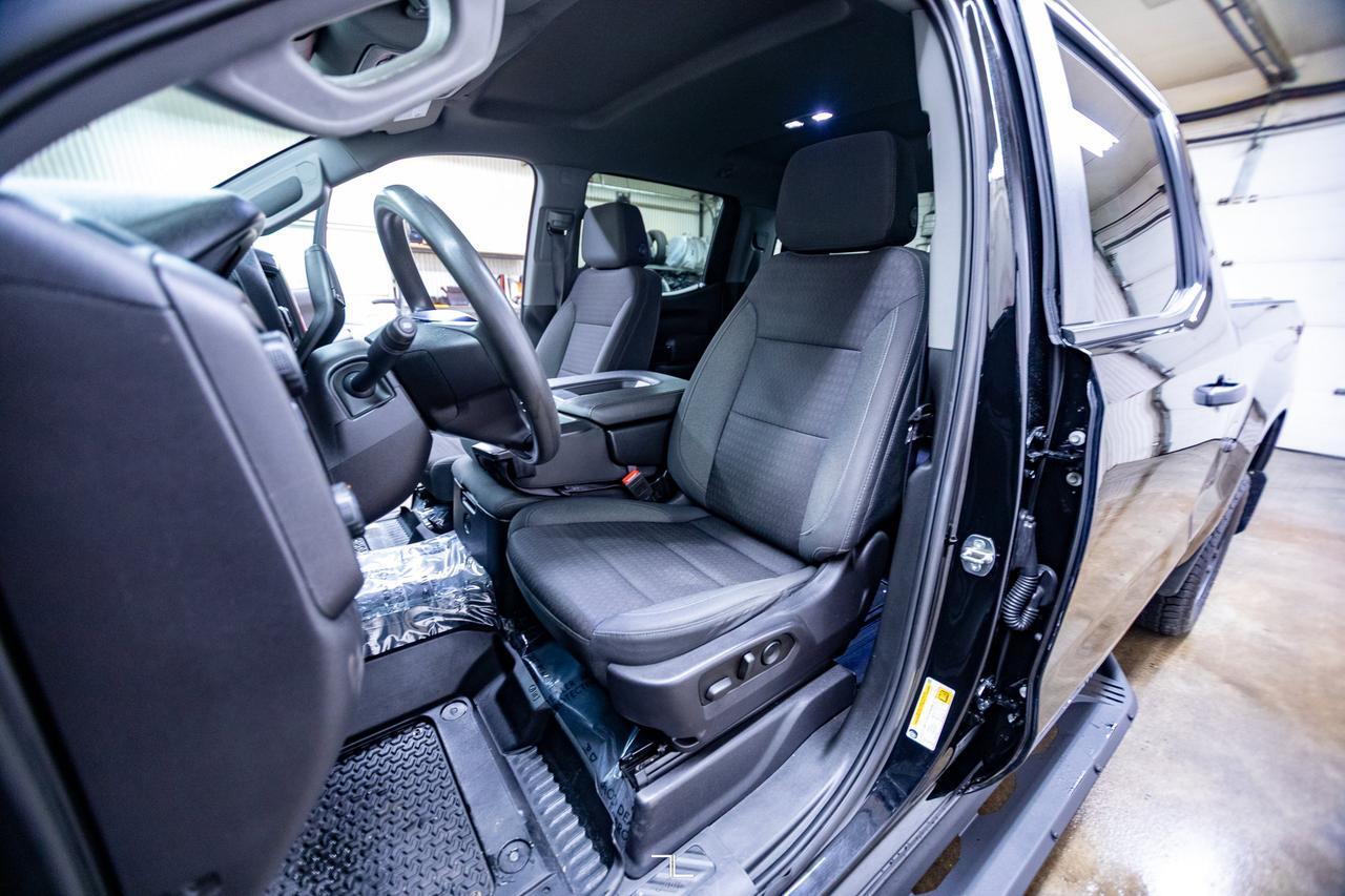 2022 Chevrolet Silverado 1500 4x4 Crew Cab Custom Trail Boss Z71 PSeat BCam Red Deer AB