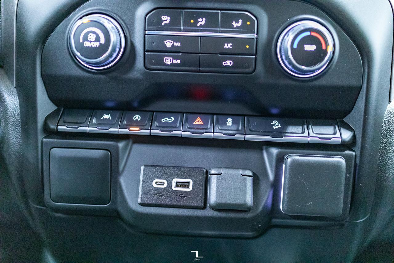 2022 Chevrolet Silverado 1500 4x4 Crew Cab Custom Trail Boss Z71 PSeat BCam Red Deer AB