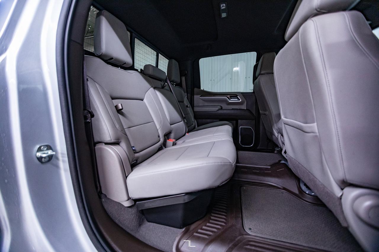 2022 Chevrolet Silverado 1500 4x4 Crew Cab LT Longbox Leather BCam 6 Pass Red Deer AB
