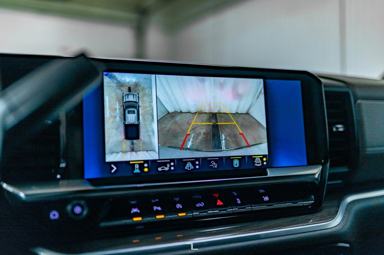 2022 Chevrolet Silverado 1500 4x4 Crew Cab LT Longbox Leather BCam 6 Pass Red Deer AB