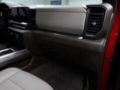2022 Chevrolet Silverado 1500 4x4 Crew Cab LTZ Fond du Lac WI