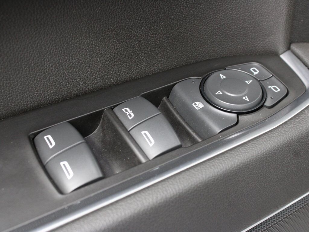 2022 Chevrolet Silverado 1500 4x4 Crew Cab RST Fond du Lac WI