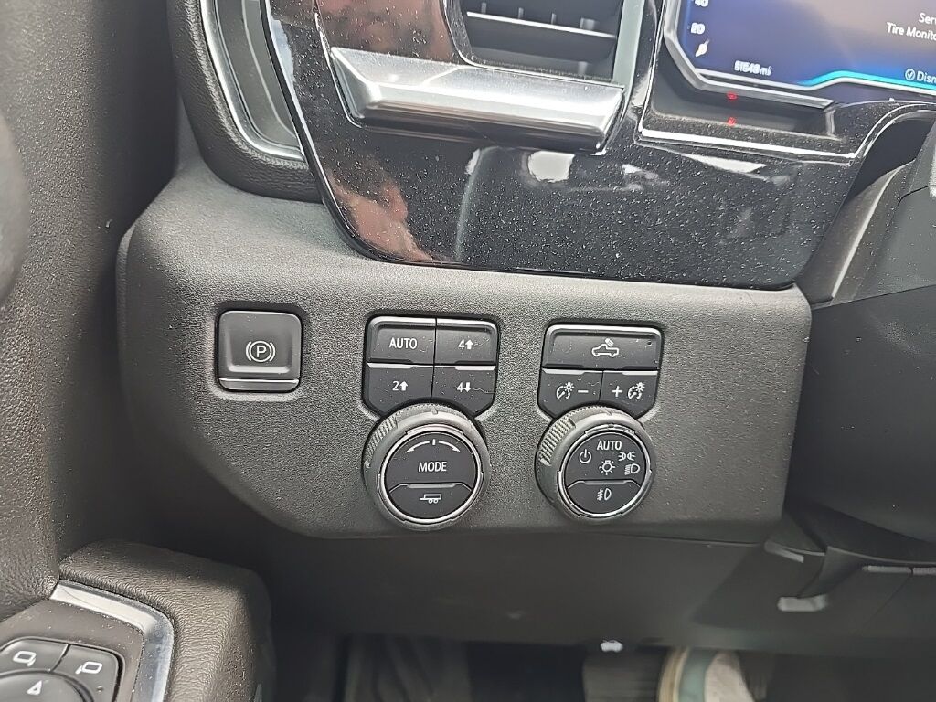 2022 Chevrolet Silverado 1500 4x4 Crew Cab RST Fond du Lac WI