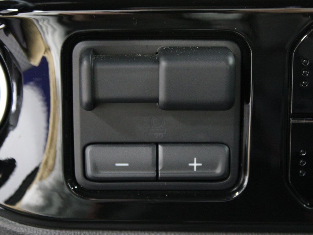 2022 Chevrolet Silverado 1500 4x4 Crew Cab RST Fond du Lac WI
