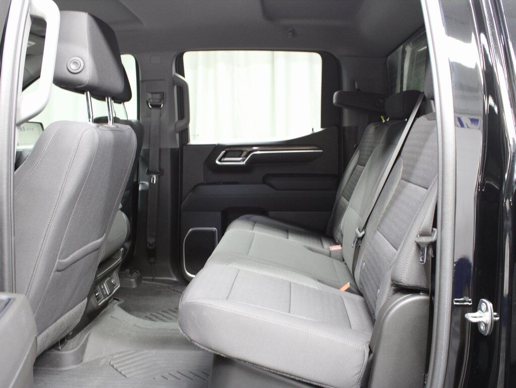2022 Chevrolet Silverado 1500 4x4 Crew Cab RST Fond du Lac WI