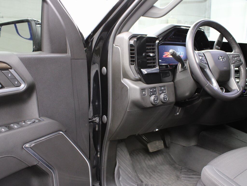 2022 Chevrolet Silverado 1500 4x4 Crew Cab RST Fond du Lac WI