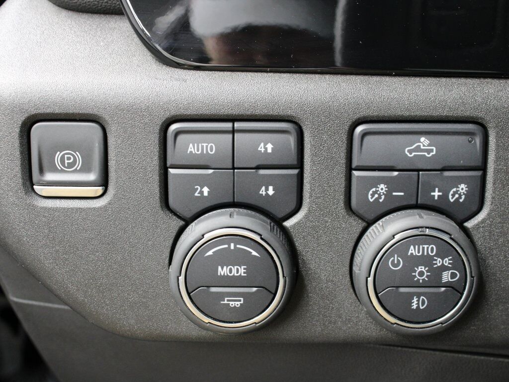 2022 Chevrolet Silverado 1500 4x4 Crew Cab RST Fond du Lac WI