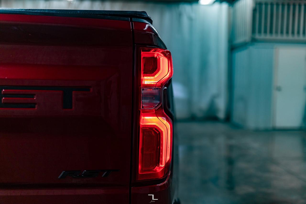 2022 Chevrolet Silverado 1500 4x4 Crew Cab RST PSeat BCam Red Deer AB