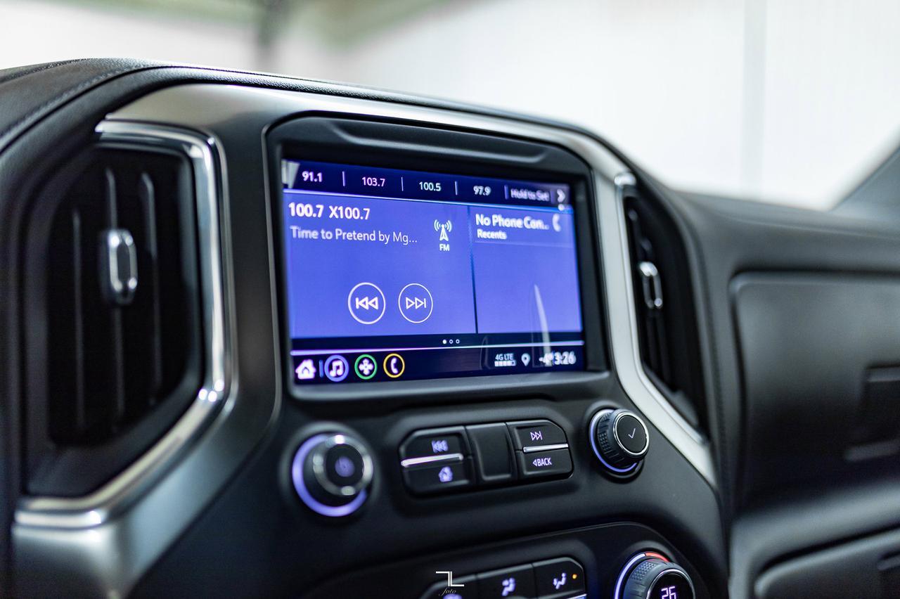 2022 Chevrolet Silverado 1500 4x4 Crew Cab RST PSeat BCam Red Deer AB