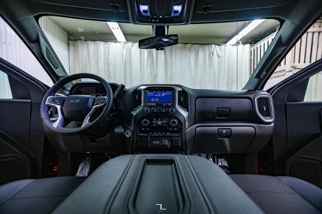 2022 Chevrolet Silverado 1500 4x4 Crew Cab RST PSeat BCam Red Deer AB