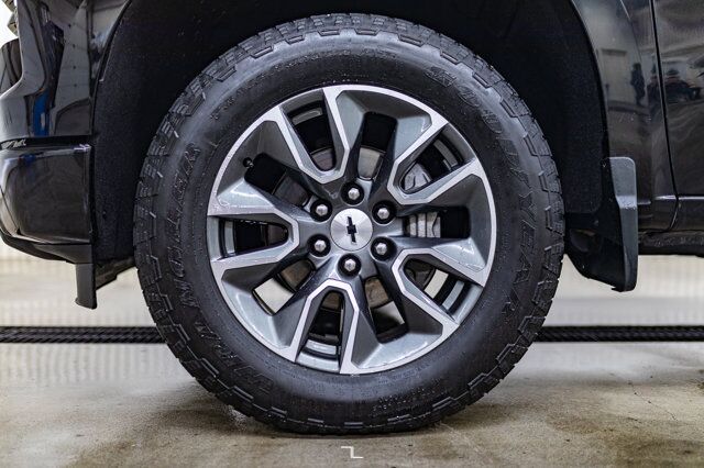 2022 Chevrolet Silverado 1500 4x4 Crew Cab RST Z71 BCam Red Deer AB